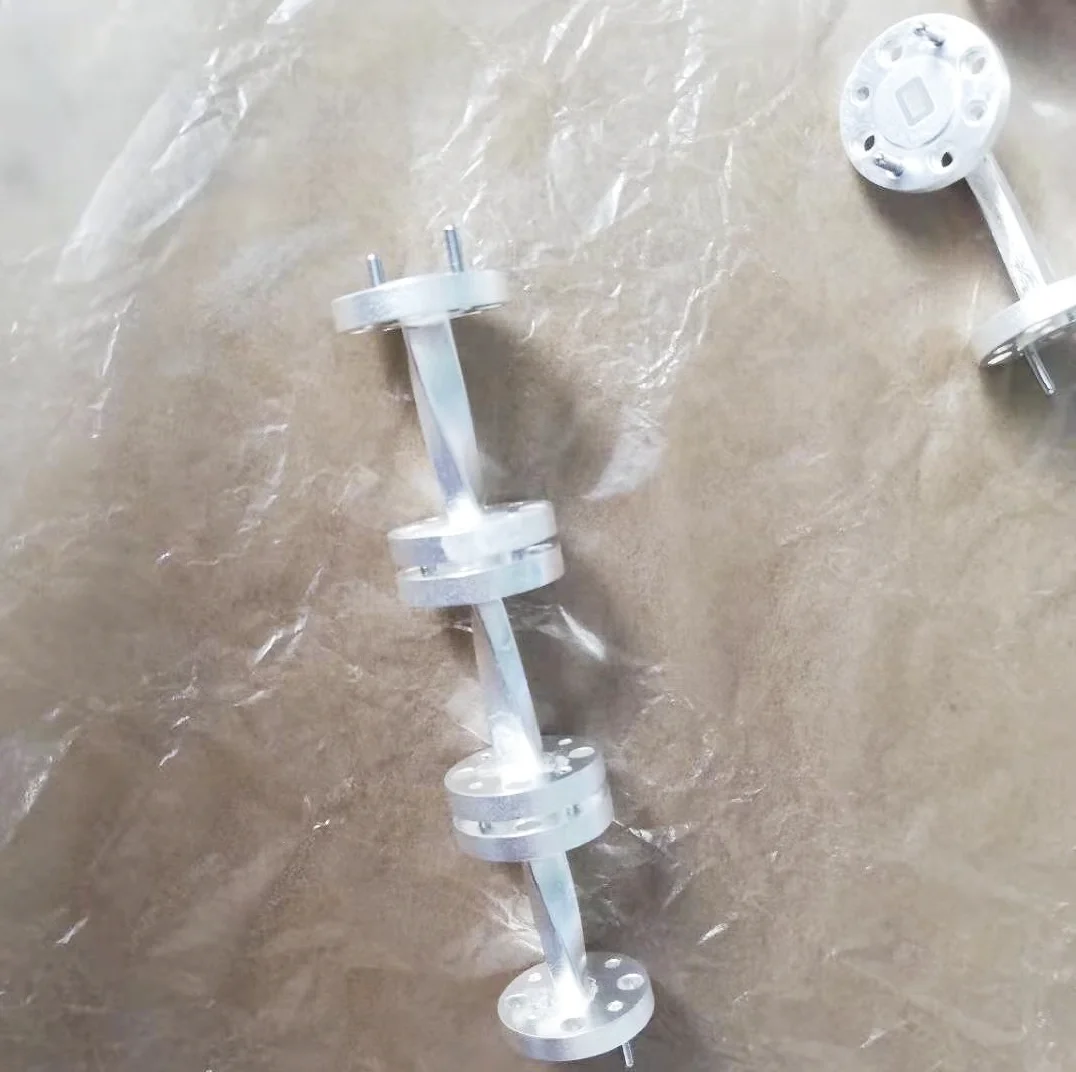 Microwave millimeter wave WR10 twist waveguide components