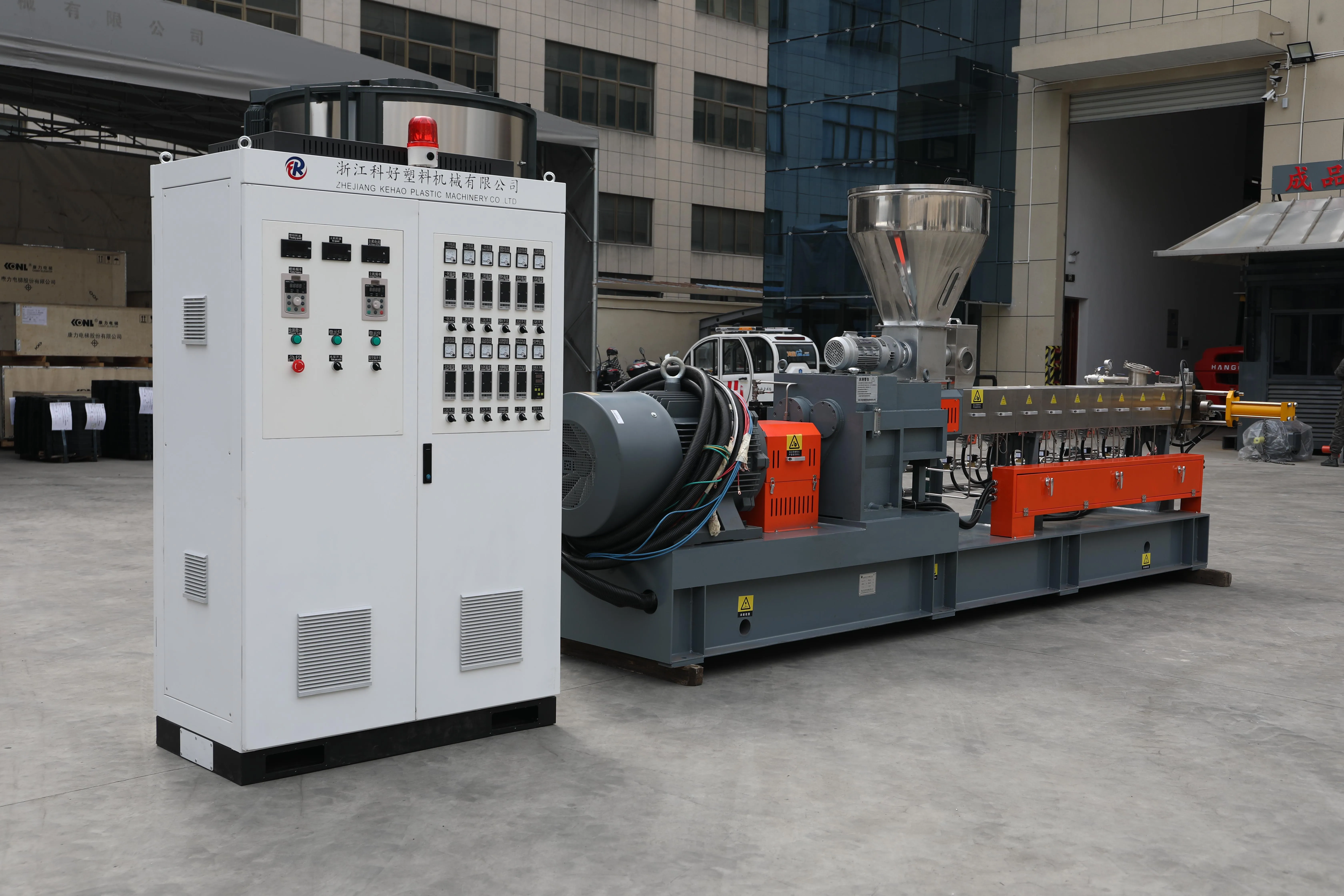 Большая емкость 300 кг-400 кг/ч PP/PE LDPE HDPE производственная линия переработанного