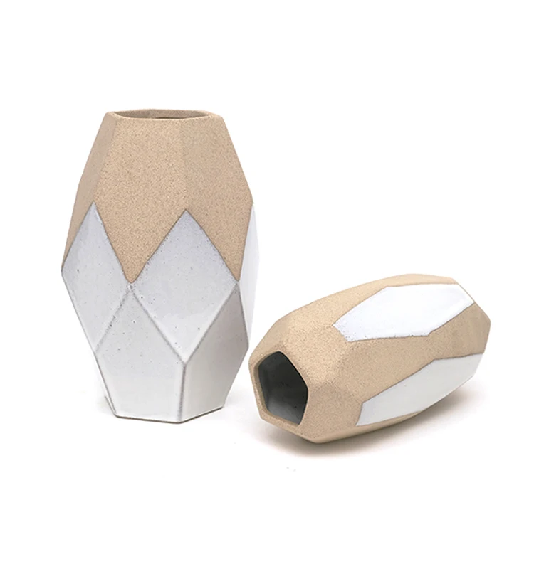 32cm Height Geometric Style Design White Pottery Clay Vase Nordic Modern Ceramic Vase Home