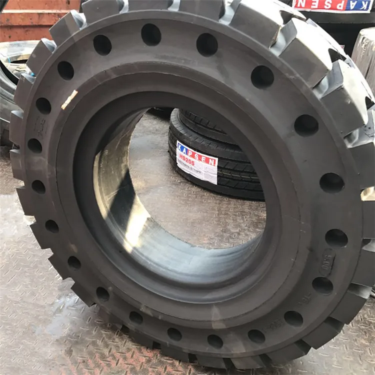 high quality solid tires for forklift  8.25-16 20.5-16 16/70-20 16/70-24 17.5-25 23.5-25