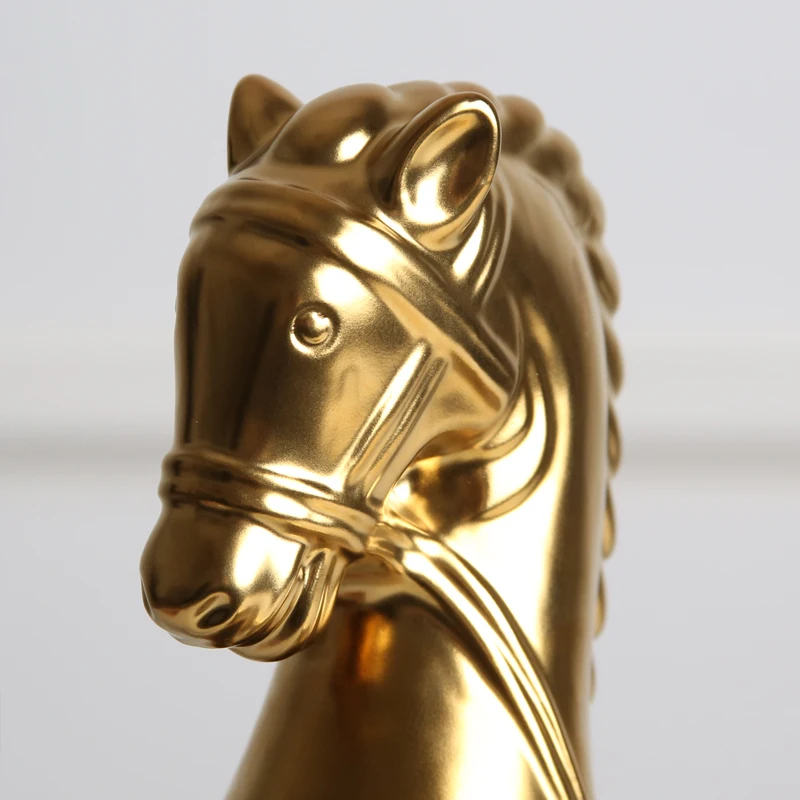 Factory Supply Various Desktop Decor Chess Sculpture Ceramic Nordic Decoration Home Gold