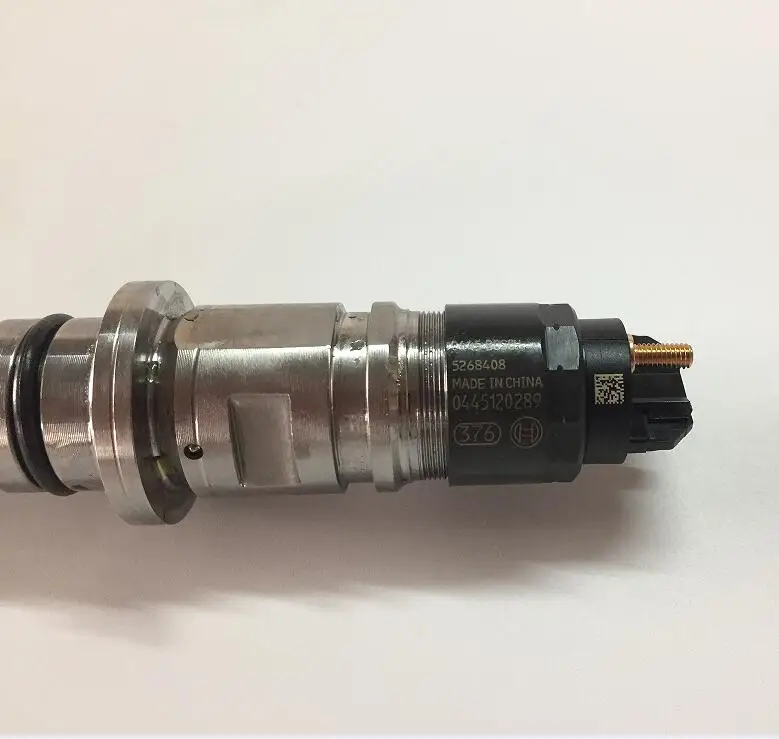 Original Dongfeng ISLe Diesel motor part Common Rail Fuel Injector 0445120289   5268408