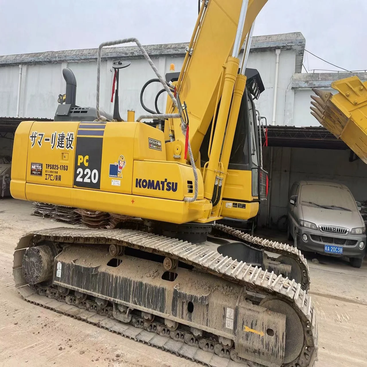 Used Excavator Newest Model Japan Used Construction KOMATSU 220 Heavy Machine Equipment Crawler Excavator