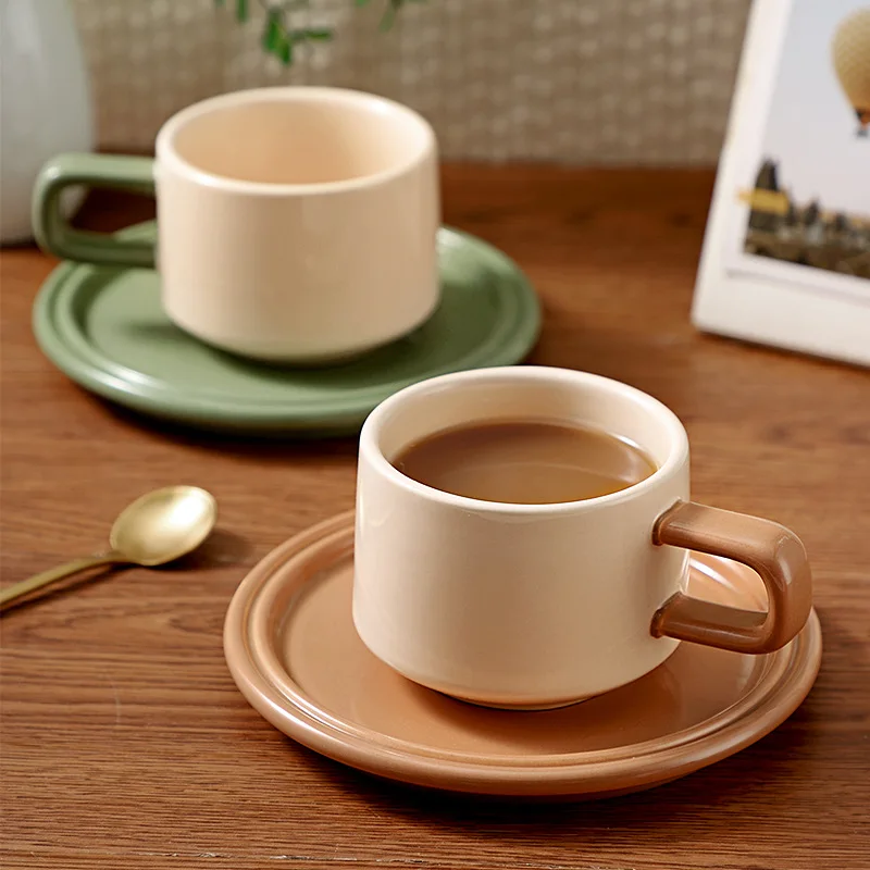 Drop Shipping Light Luxury Ins Interesting Contrast Color Ceramic Coffee Cup Simple Afternoon Tea Ceramic Coffee Cup And Saucer