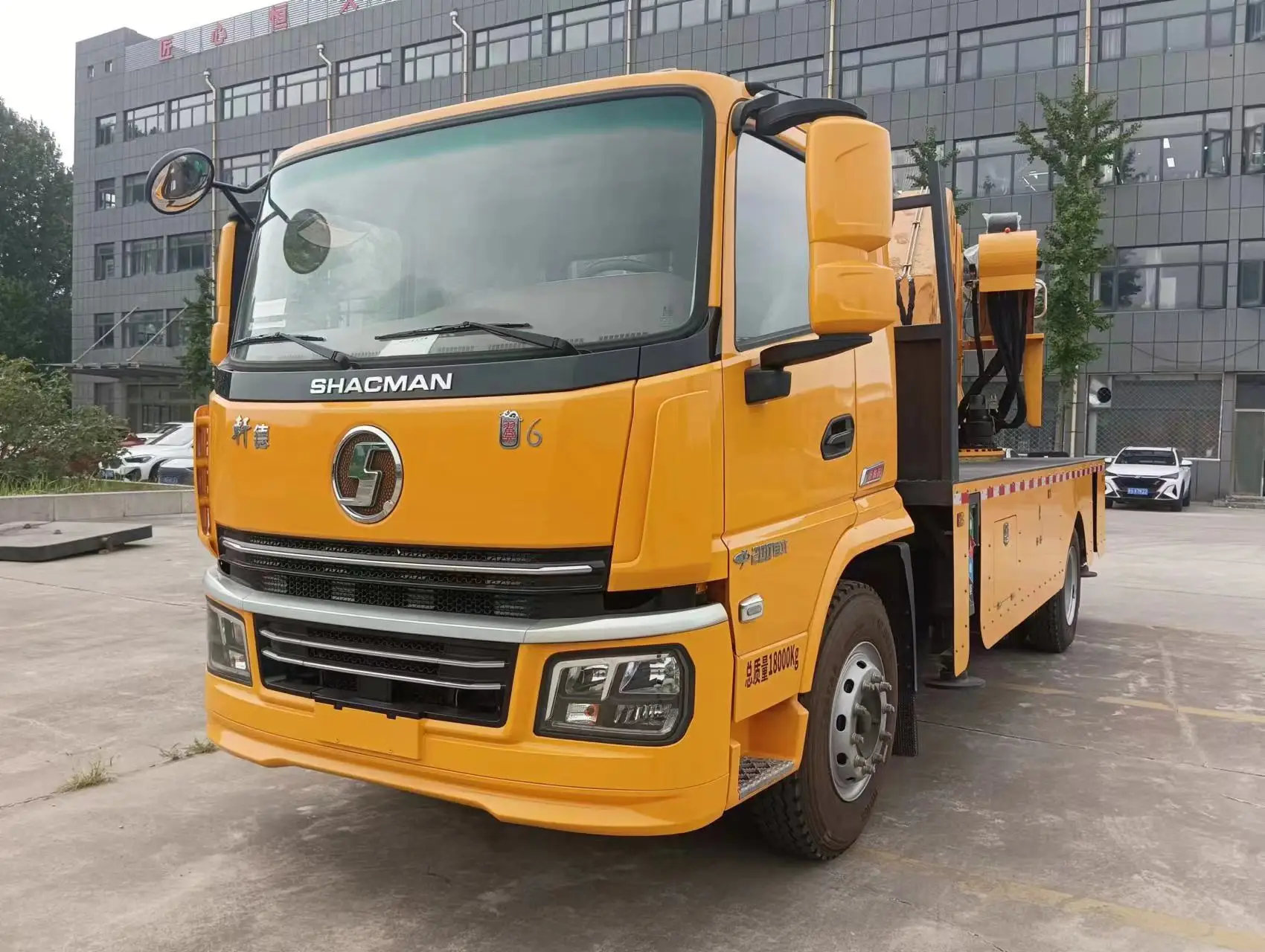 80T Hydraulic Knuckle Boom Crane Heavy Duty Truck Mounted Crane