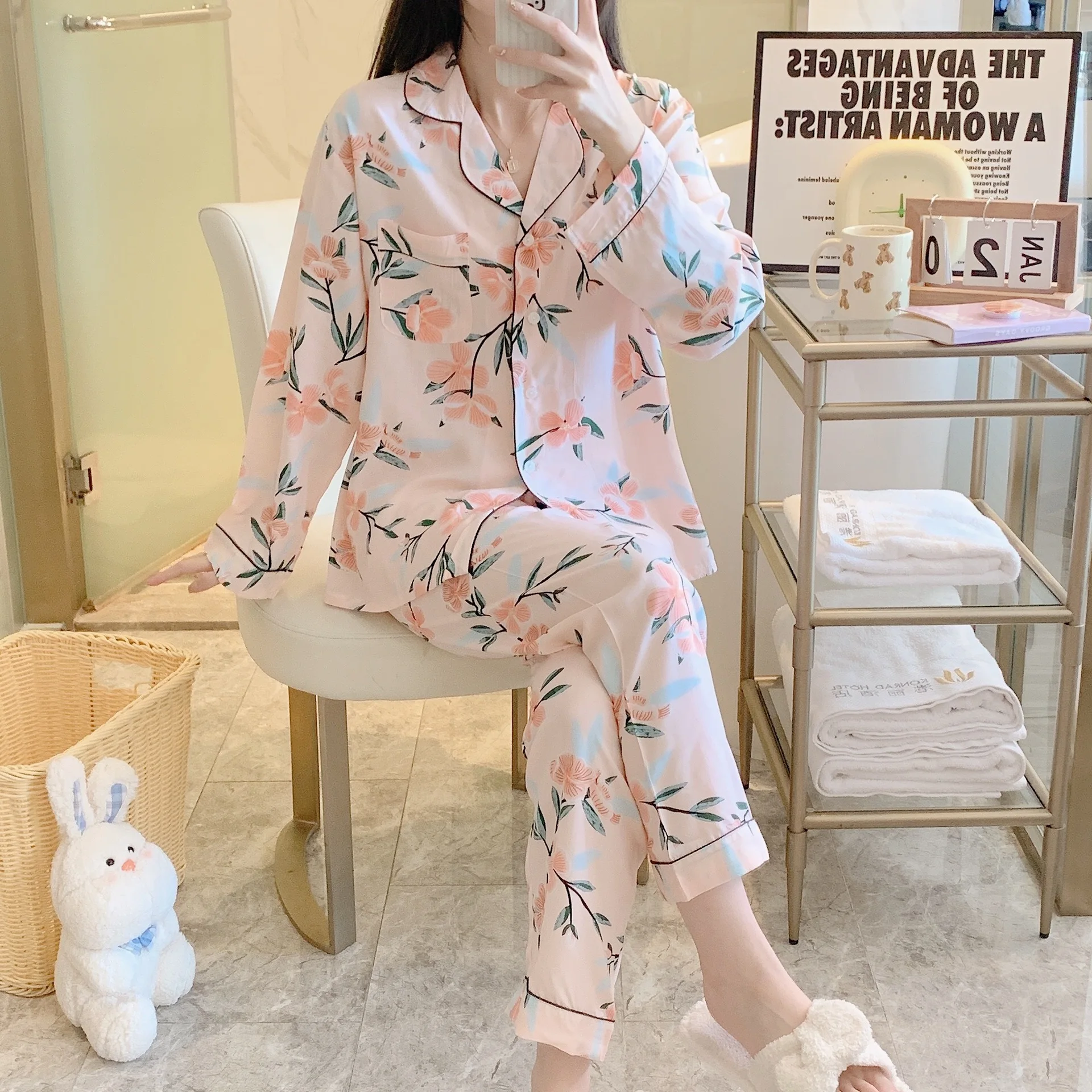 Wholesale Summer Fashion Cute Home Sleep Wear  Ladies Short Sleeve Shorts Milk Silk Pajamas Women Sets Cotton Sleepwear
