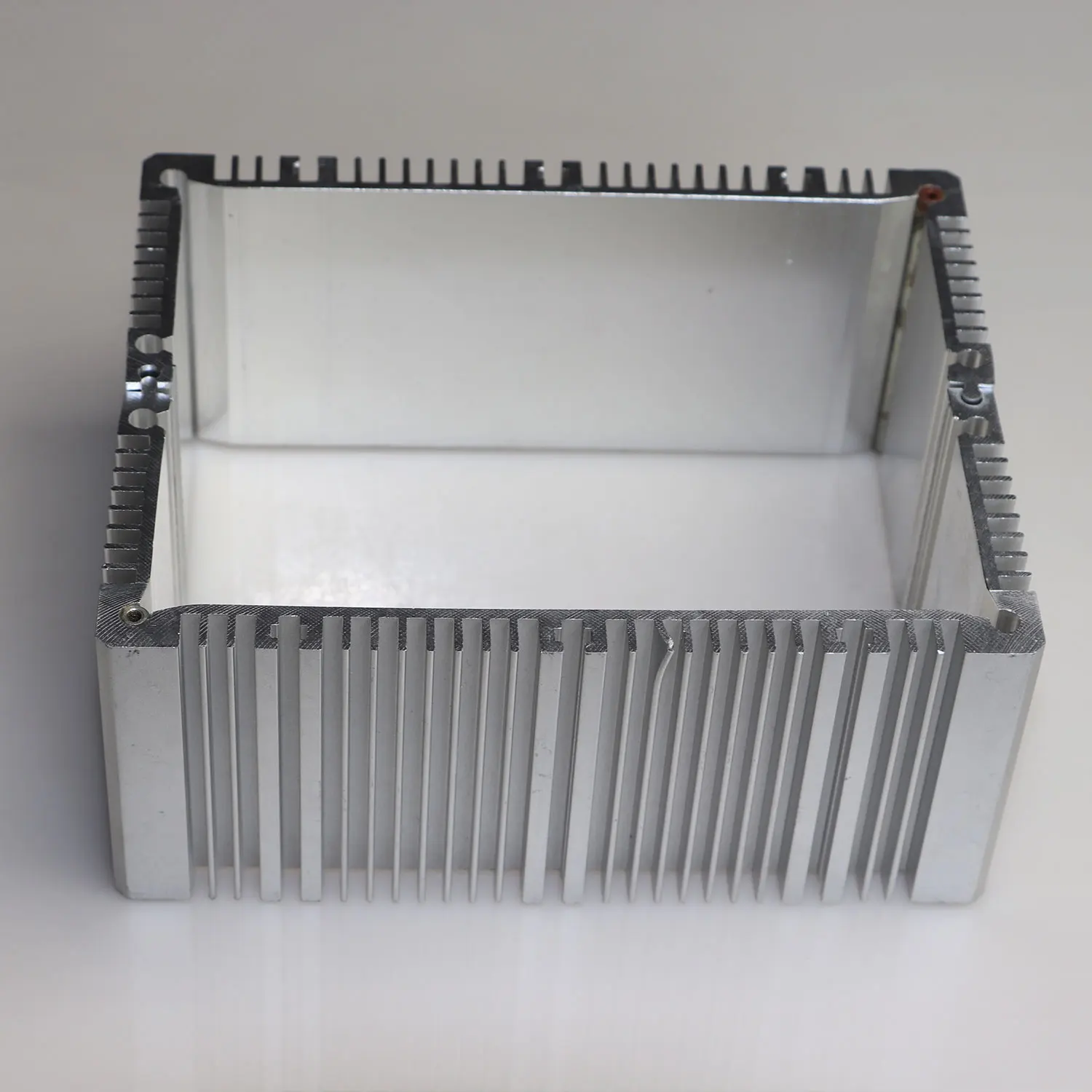 Аккумуляторы Toshine 140x140 1u Aa для сборки алюминиевого электронного оборудования большие герметичные корпуса 140 300 мм с верхним