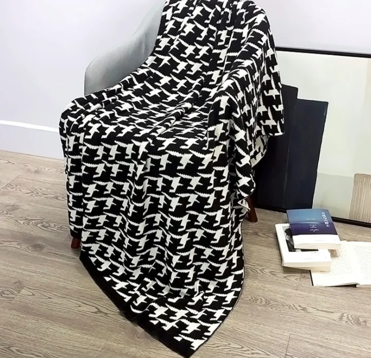 
Thousand bird pattern blanket board room sofa cover blanket 