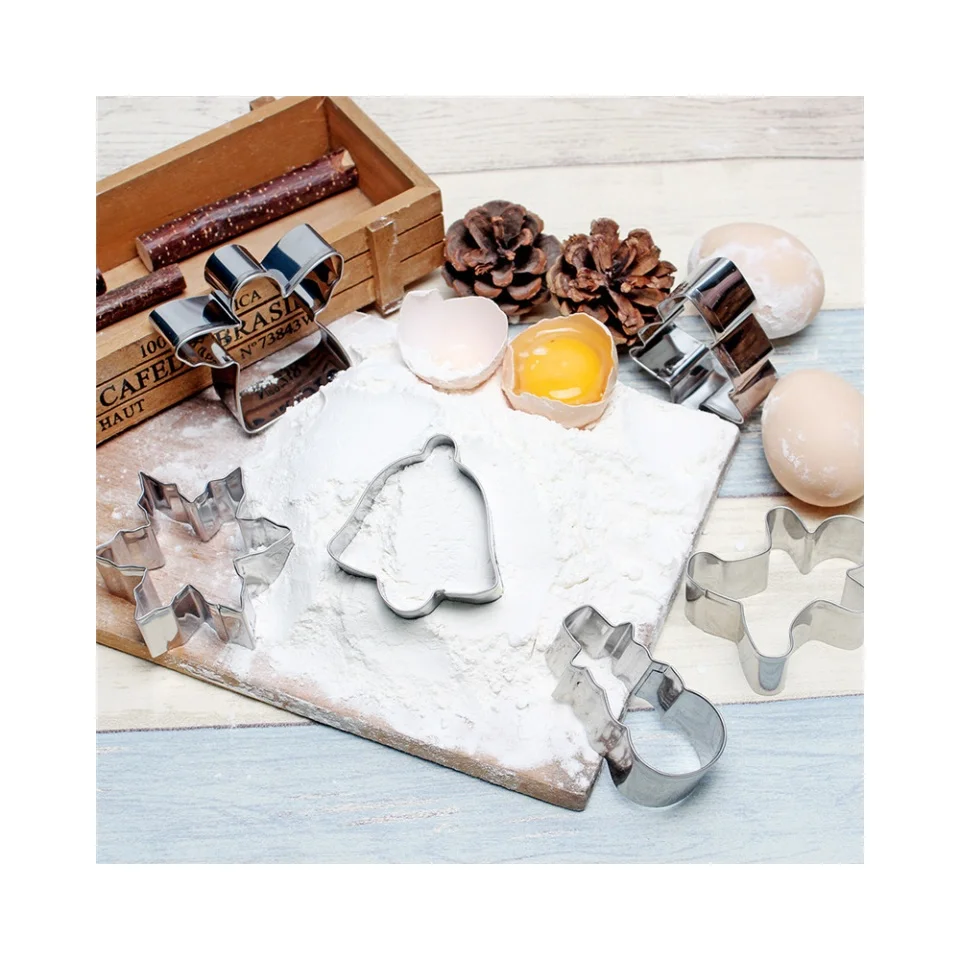 Cookie Baking Tools Christmas Tree Hat Star Biscuit Mould Stainless Steel Biscuit Cutter Set Cookie Mould