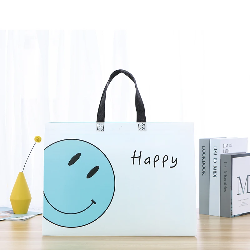 Cute cartoon fashion various specifications tote bag non-woven environmental protection packaging bag toy store can carry the ba
