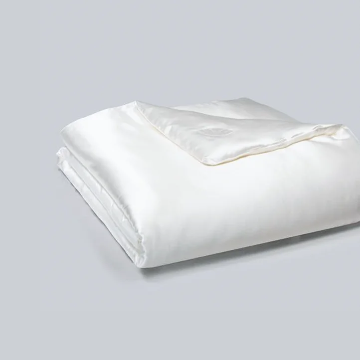 Производитель Роскошное однотонное дышащее охлаждающее пуховое одеяло из шелка тутового шелкопряда