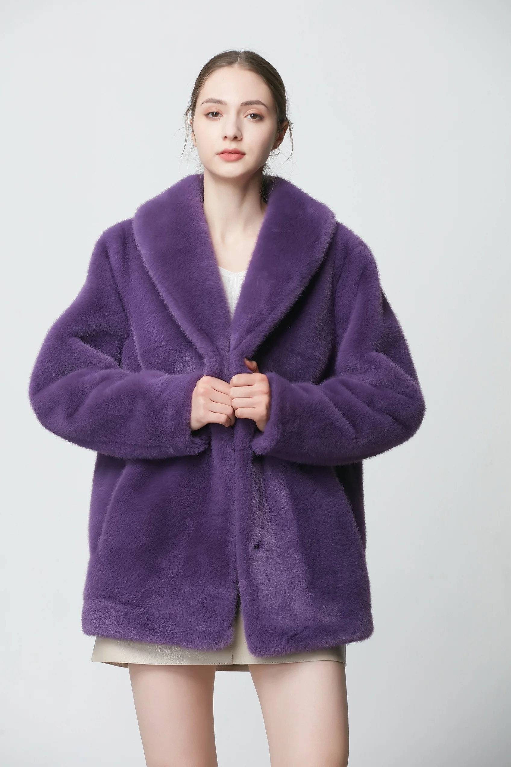Wholesale New Materials Solid Mid Length Faux Mink Fur Coat Full Sleeve Real Feeling Mink Fur Coat Parka