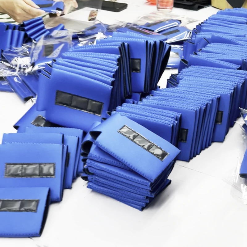 Coozies neoprene bottle sleeve slim can cooler magnetic high quality neoprene magnetic can coolers stubby cooler beer koozies