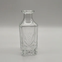 Professional Wholesale Luxury New Design Empty Glass Reed Bottle Diffuser For Home Decoration