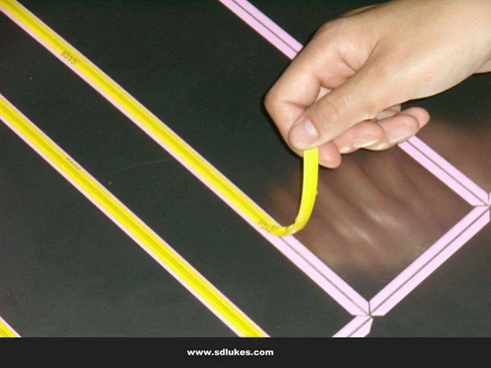 Hot Sale Channel Paperboard Plastic Creasing Matrix In 0.7x2.5