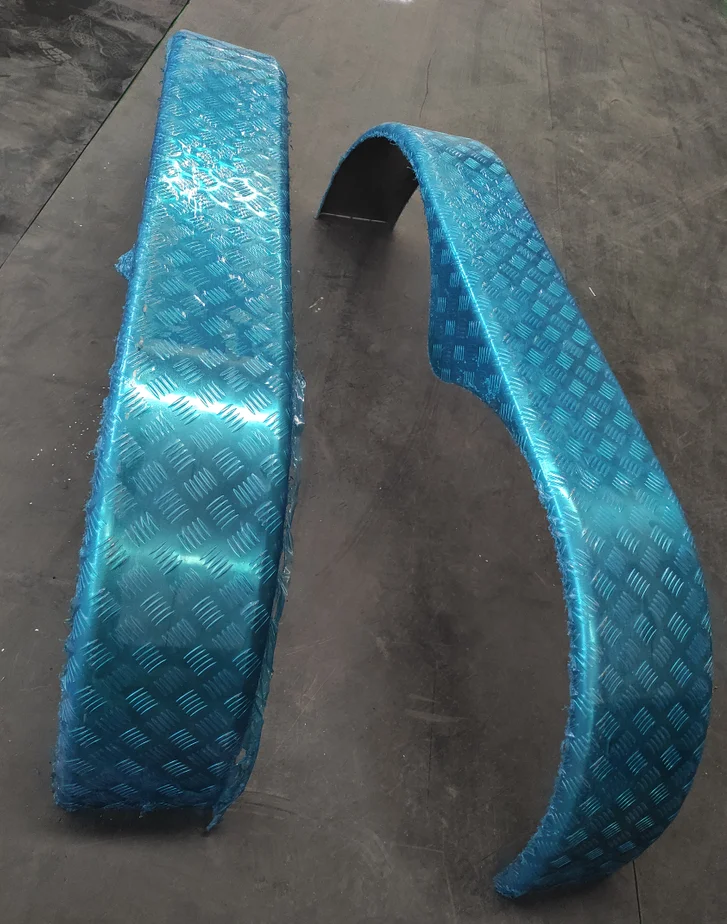 72x9 Smooth Aluminum Tandem-Axle Teardrop Trailer Fender