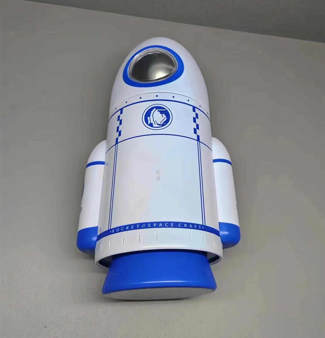 Rocket Shape Gift Package Food Grade Candy Biscuit Surge Package Metal Tinplate Tin Box For Kids