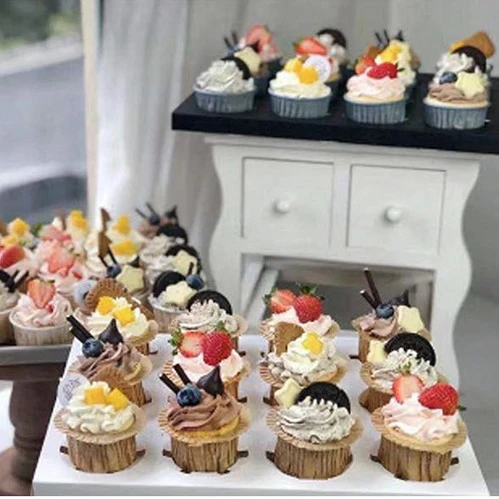 Wholesale multicolor food grade disposable cupcake liners paper roller gold muffin cup cupcake liners