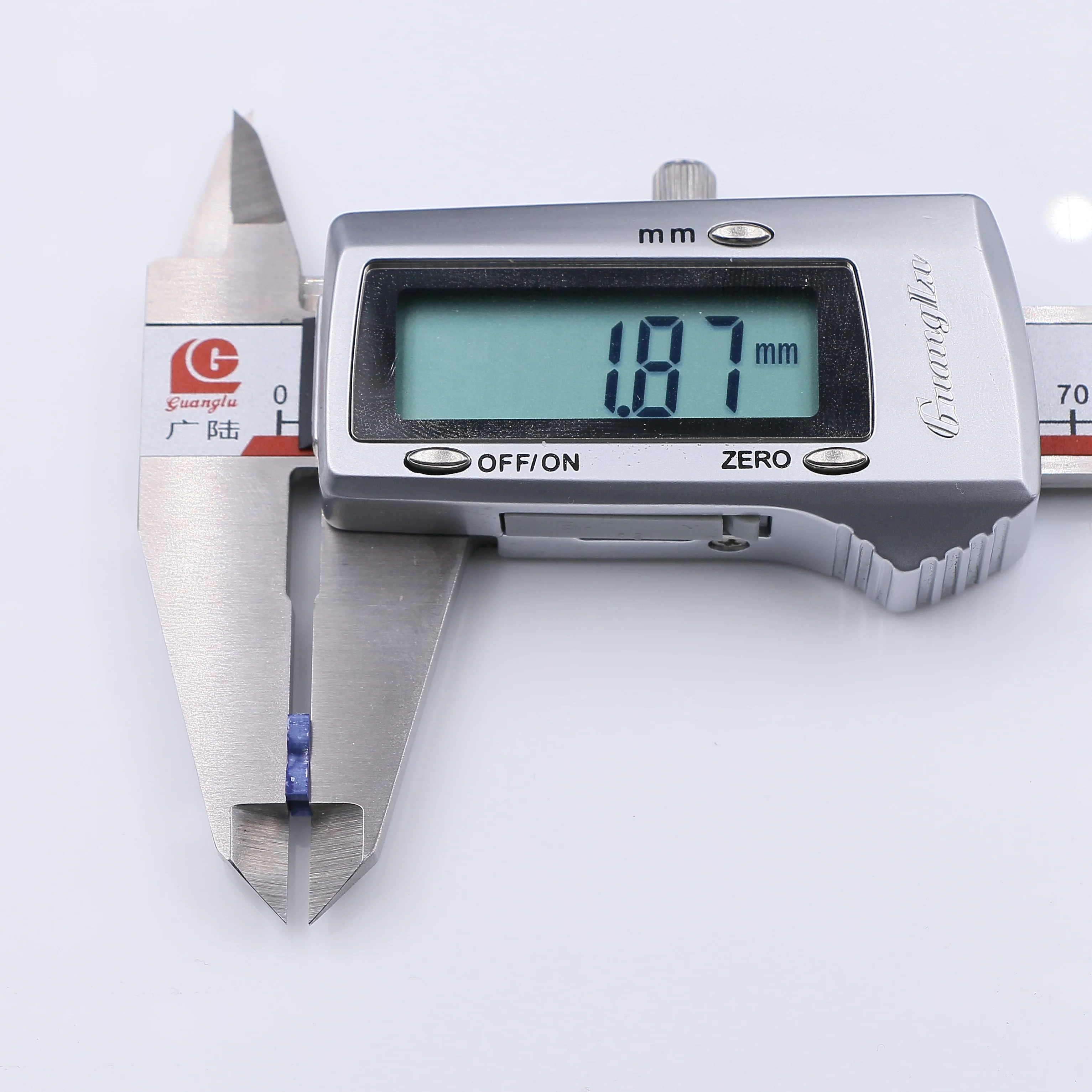 Hanyu Gems Factory Direct Price 10mm Four Leaf Cover Synthetic Dark Blue Lapis Lazuli For Jewelry Making