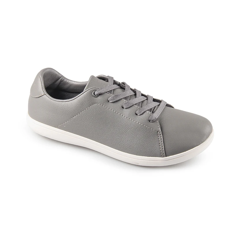 OEM Factory manufactures anti-slip water shoes for men outdoor leather barefoot shoes