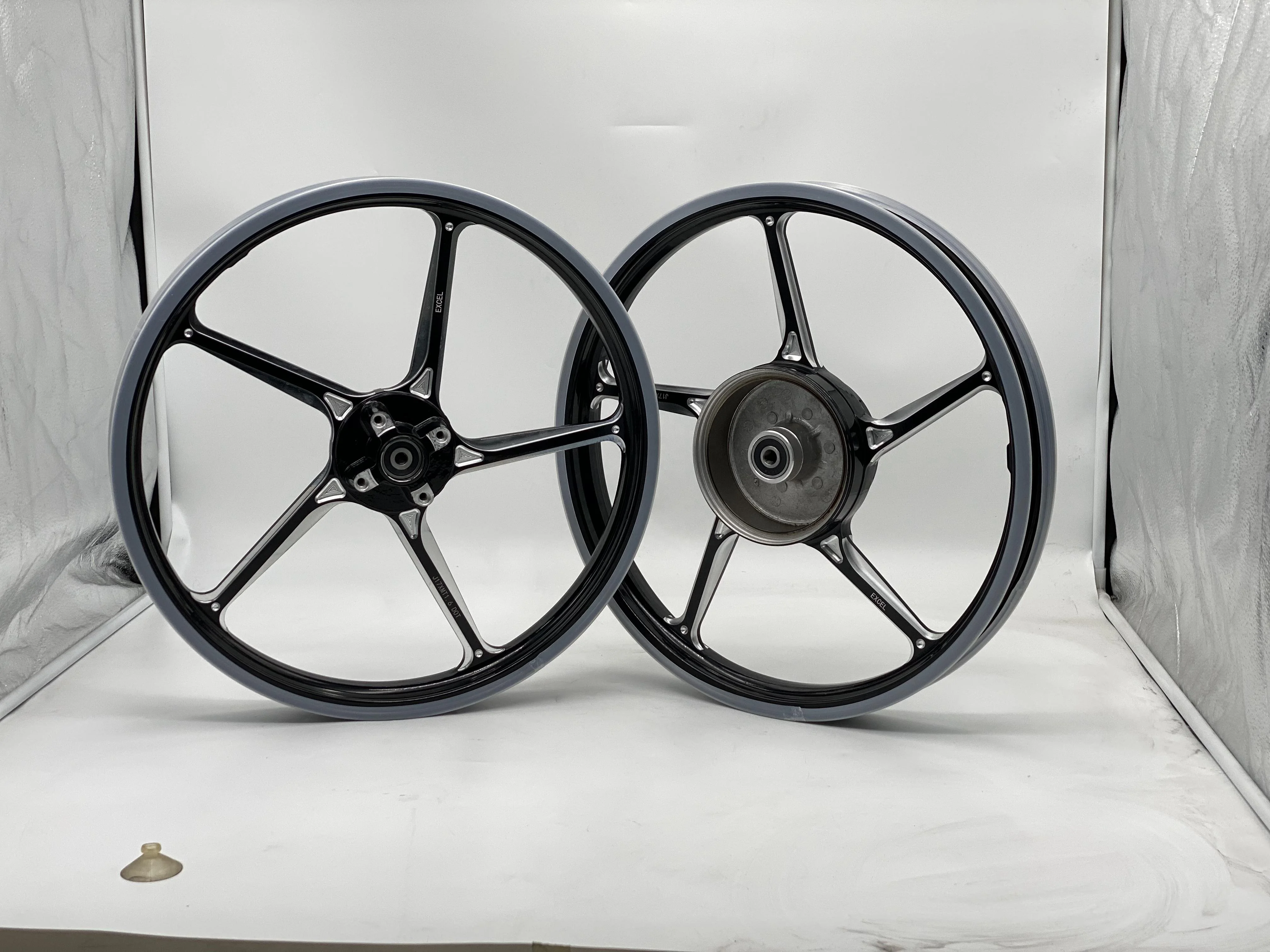 SPORT RIM FG511 y15/y15zr/lc135 Motorcycle Wheel CNC custom wheel supermotor Wheel