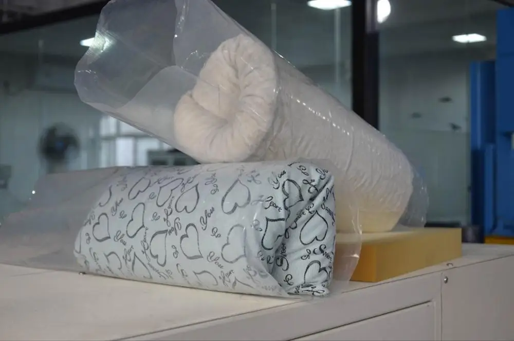 2020 Easy operate Automatic mattress packing machine precision mattress cover cushion packing machine for sale AV-303M