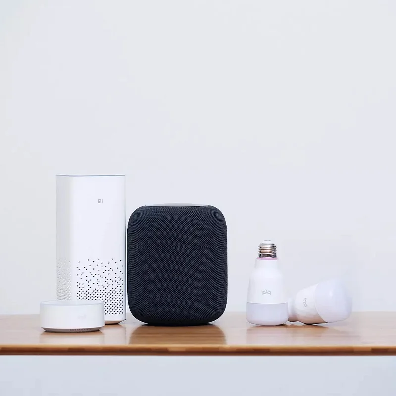 YEELIGHT Xiaomi hot sales low price LED smart bulb 1S, 90 lm/w, multicolor, Remote control, works with Google assistant for Home