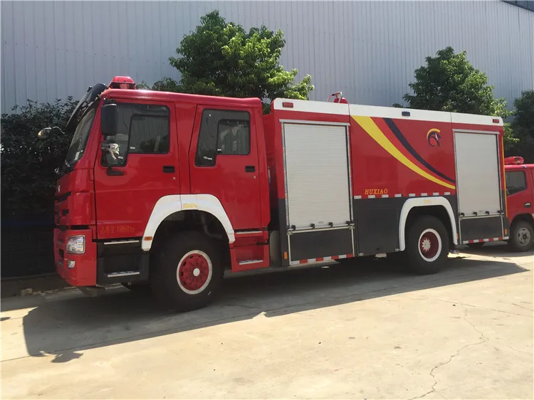 CLW Foam Fire Fighting Truck Manufacture 8T Foam Fire Truck