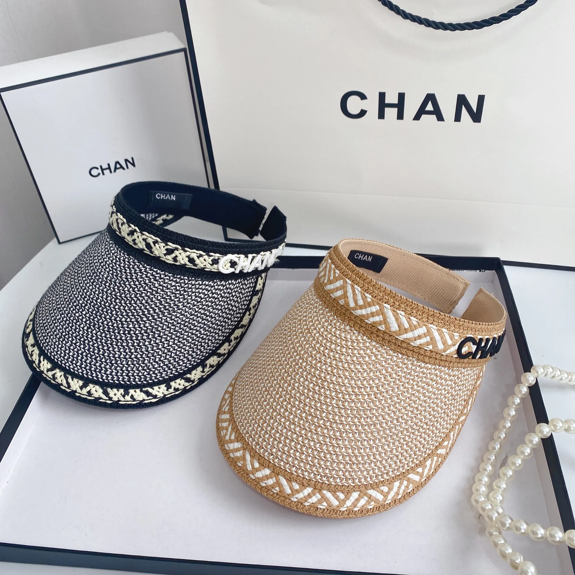 2022 New arrival summer Fashion Designer sun hat brand Casual Shade Outdoor Visor Straw Cap headband empty top hat