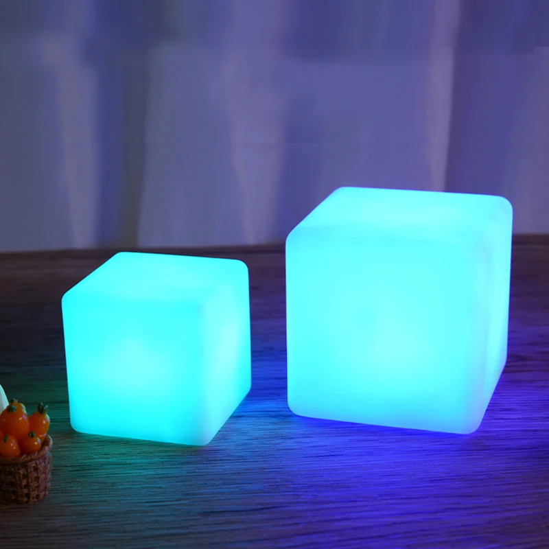 New rechargeable IP68 cube led light square design decoration LED night light waterproof remote control flashing led cube light