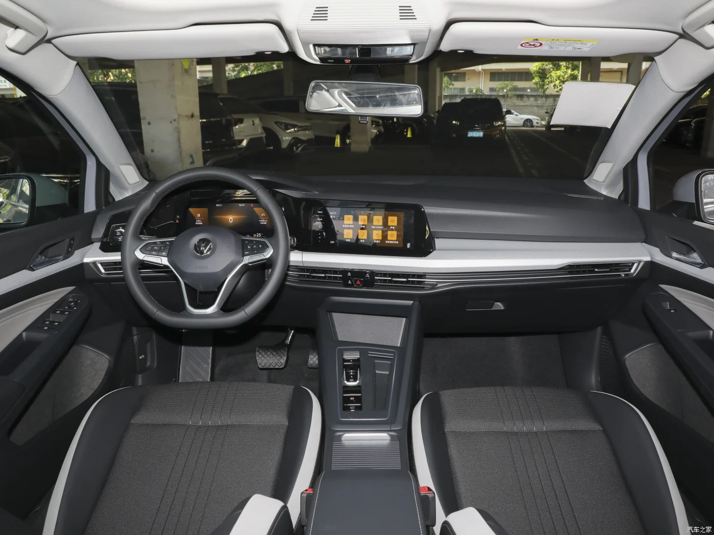 Готовый автомобиль в продаже VW Golf бензиновый хэтчбек volkswagen golf r 1 2 T 4 0 км быстрая доставка оптовик