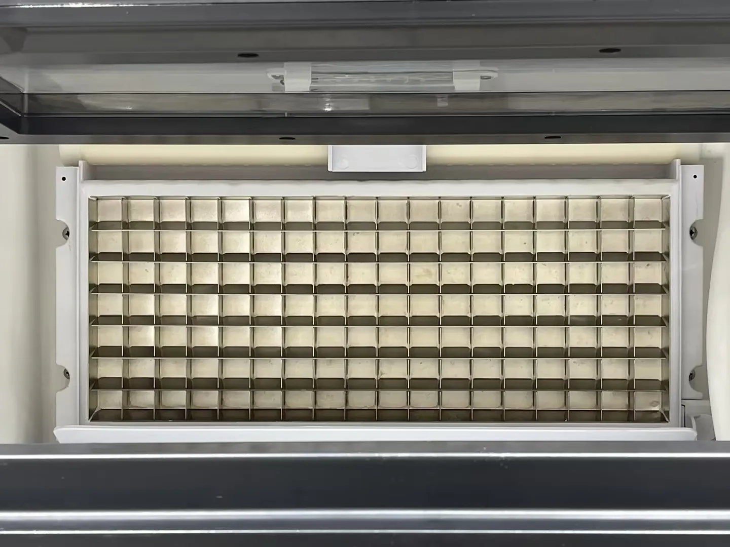 Excellent quality Milk tea shop restaurant supermarket Intelligent Control Strong Power Fully Automatic ice block machine maker