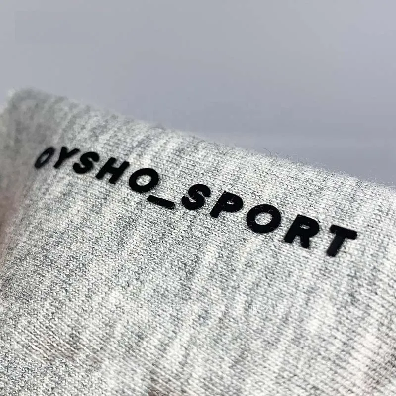 Wholesale custom fabric 0.6mm logo 3D PET soft rubber silicone heat transfer label roll