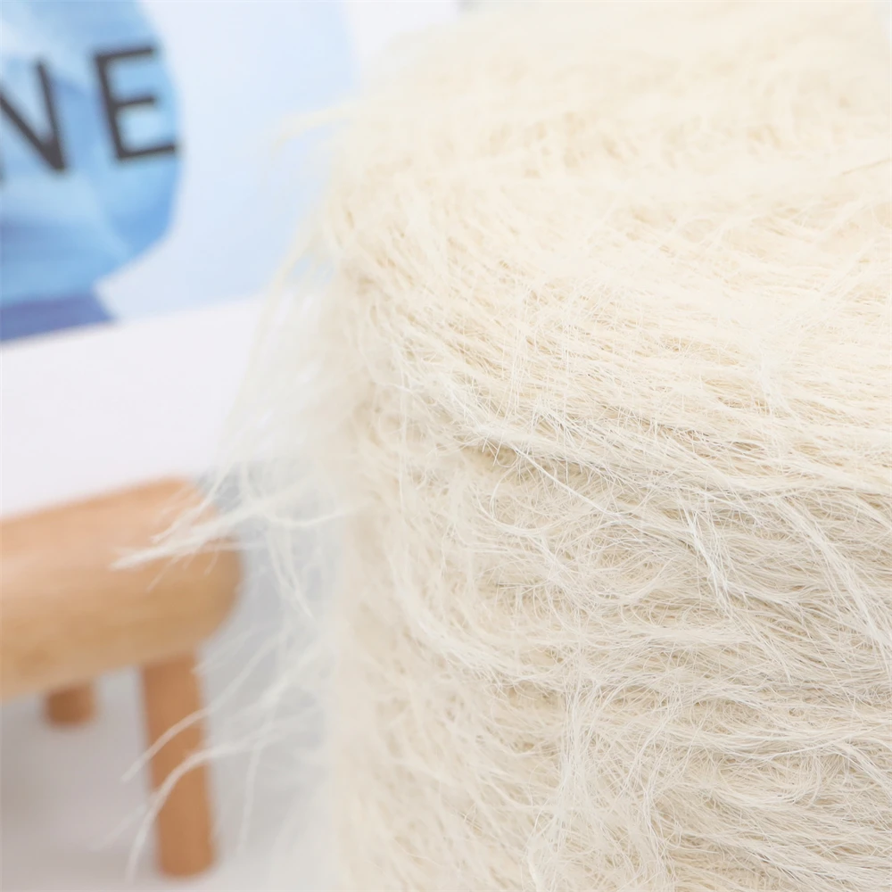 Brightly Colored 8cm 100% Nylon Feather Fancy Yarn for Knitting Sweater