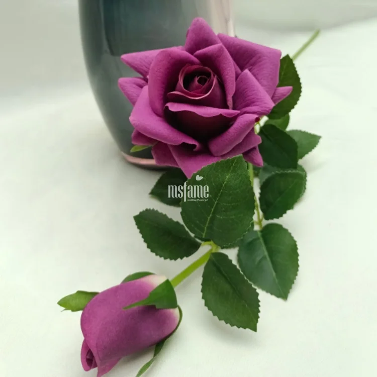 2 Heads Silicon Coated Stems Bas Latex Roses Real Touch Silk Velvet Dutch Rose Red Flowers