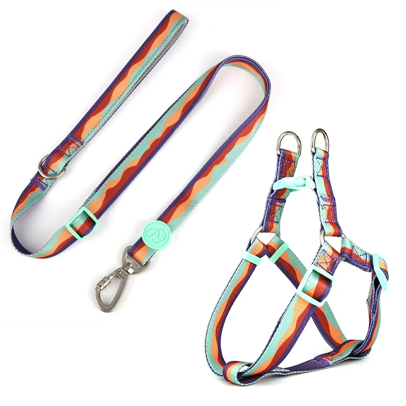 pet products 2022 dog products wholesale customize dog harness luxury and leash