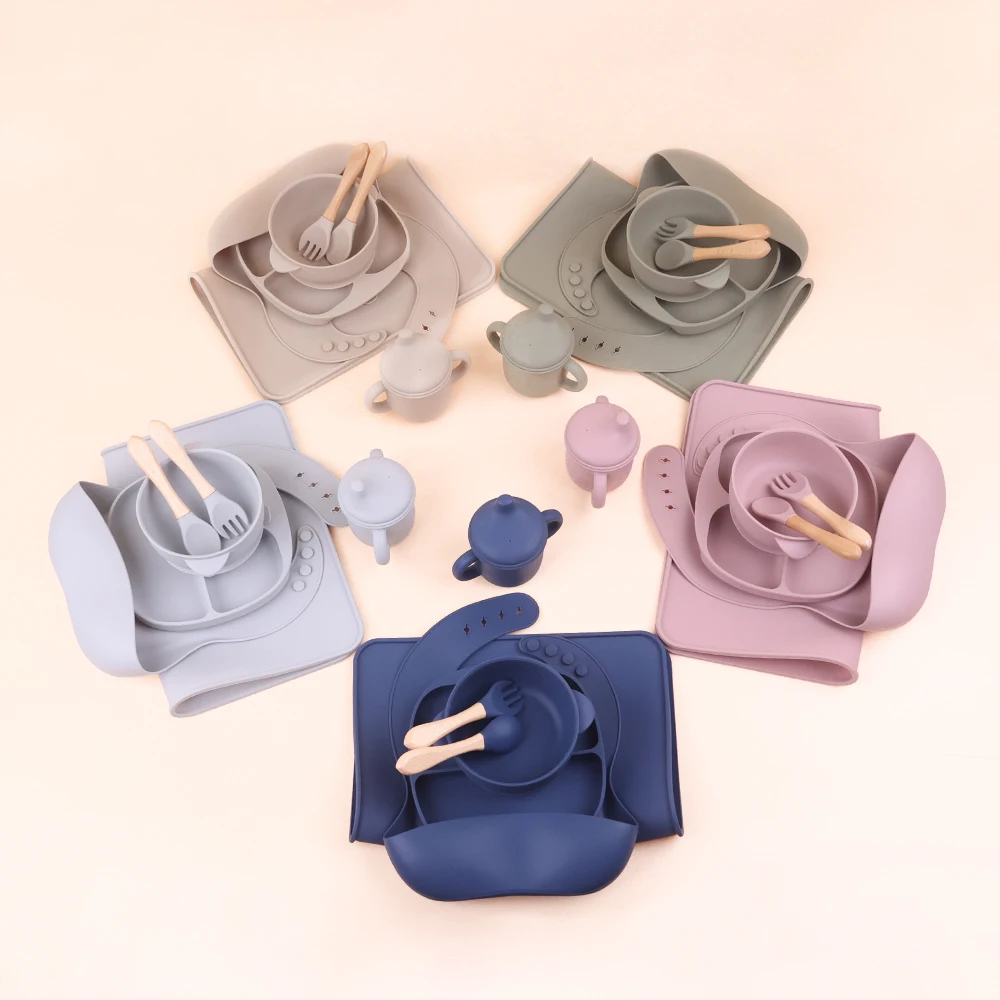 New Baby Product Idea 2025 Silica Gel Bpa Free Suction Bowls Plate Bib Spoon Tableware Set Silicone Baby Feeding Set