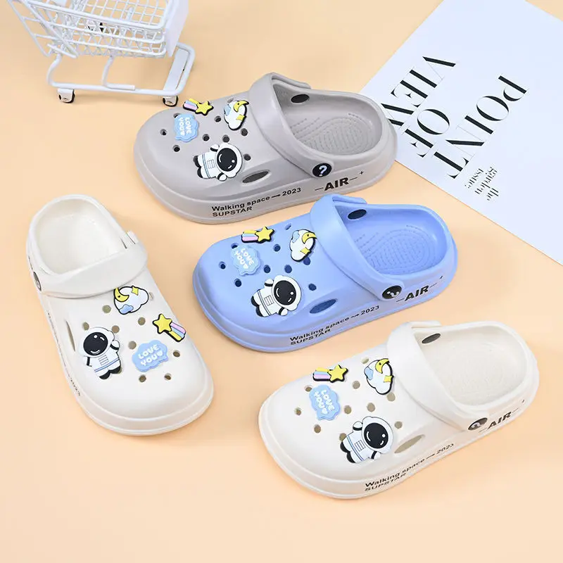 Children Fashion Clogs Summer Sandals Boys Eva Water Beach Shoes Breathable Lightweight 6-10 Years Kids Sports Clogs for Boy