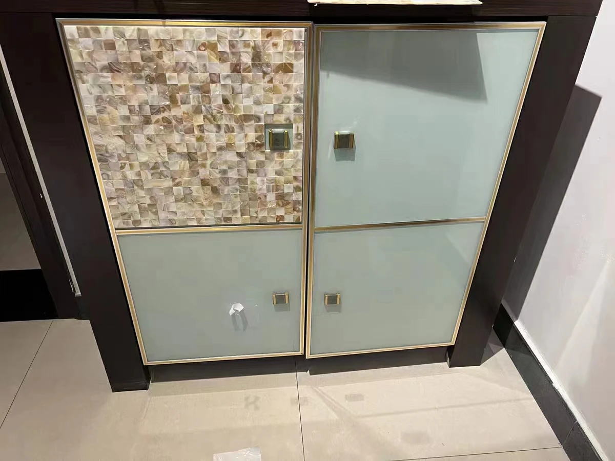 China supplier Mother of pearl tile backsplash shell mosaic bathroom tiles natural sea shell mosaic for bathroom wall