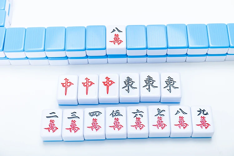 Custom chinese 25mm 40mm 46mm  mahjong tiles set game mini  blank acrylics jade  travel magnetic cards with numbers mahjong