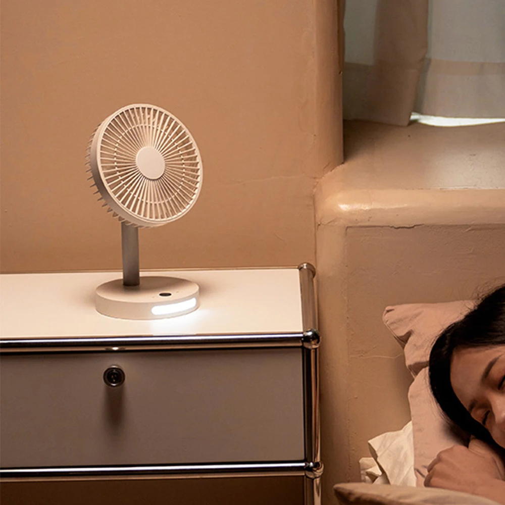 New Usb Charging Portable Table Fan Desktop Light Small Electric Small Handheld Portable Usb Mini Cooling Fans