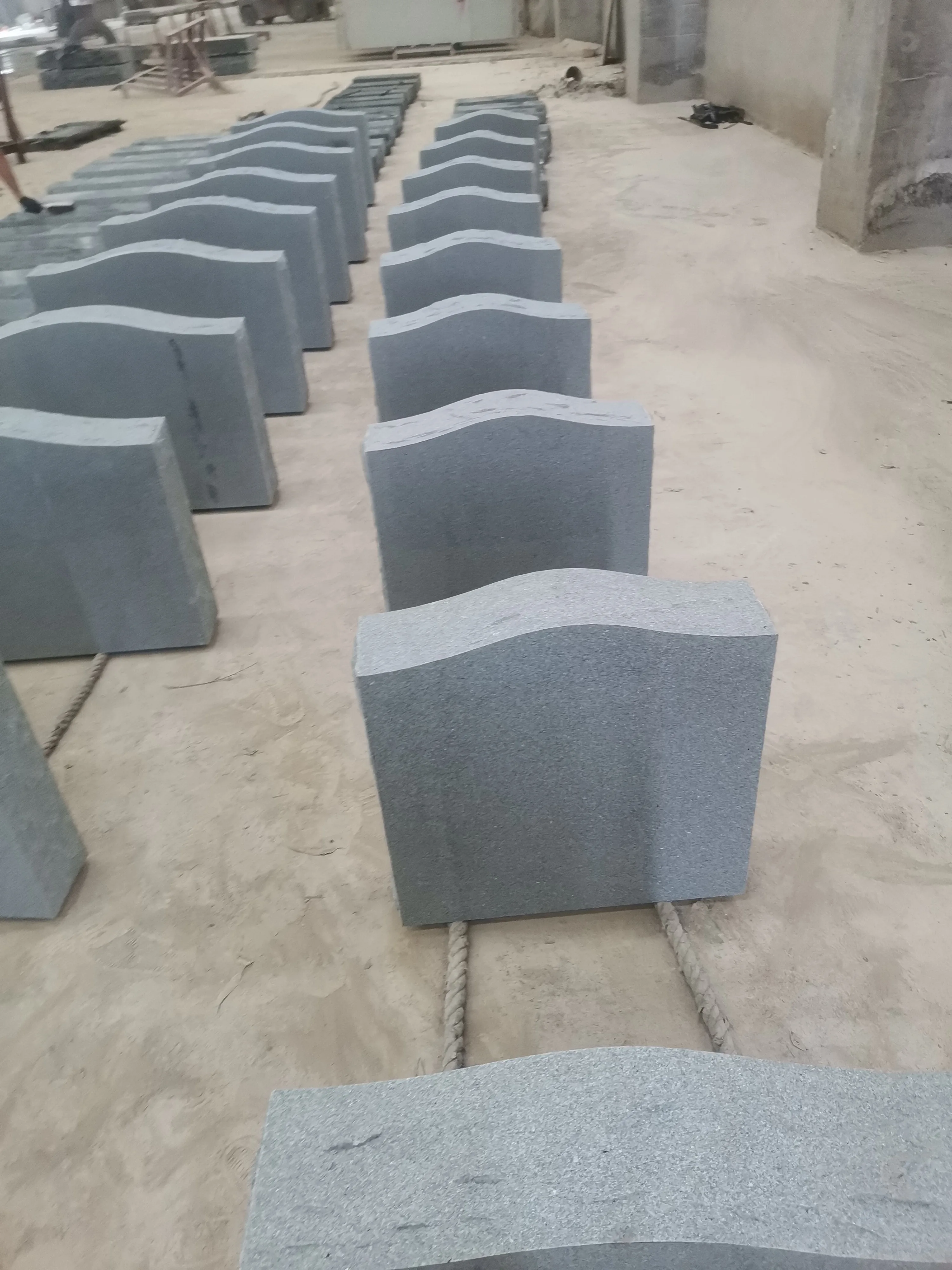 Cheap China Grey Granite Upright Serp Shape Headstones With base for Cemetery Monuments Grave Tombstone