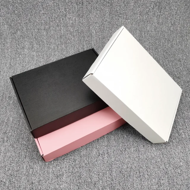 Low MOQ Ready to Shop Corrugated  Paper Mailing Box Heavy Duty Kraft Paper Shipping Boxes For Online Sale