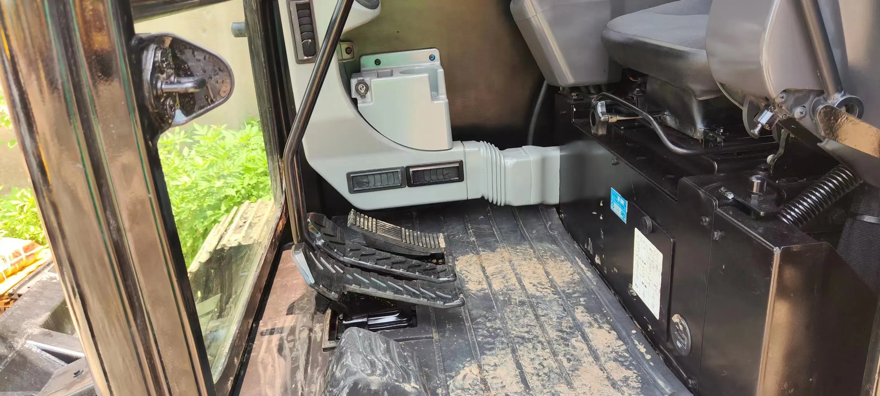 CAT 307E2 mini retroexquadora хорошие рабочие характеристики в наличии б/у 307 для кошек 320D 320Gc 90% новое состояние