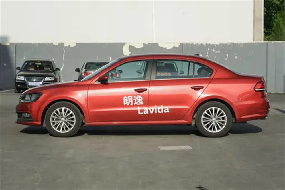 Высокопрочный пробег VW Lavida 5-местный автомобиль недорогой спортивный бензиновый новый дизайн 1 5 т экономия топлива для автомобиля