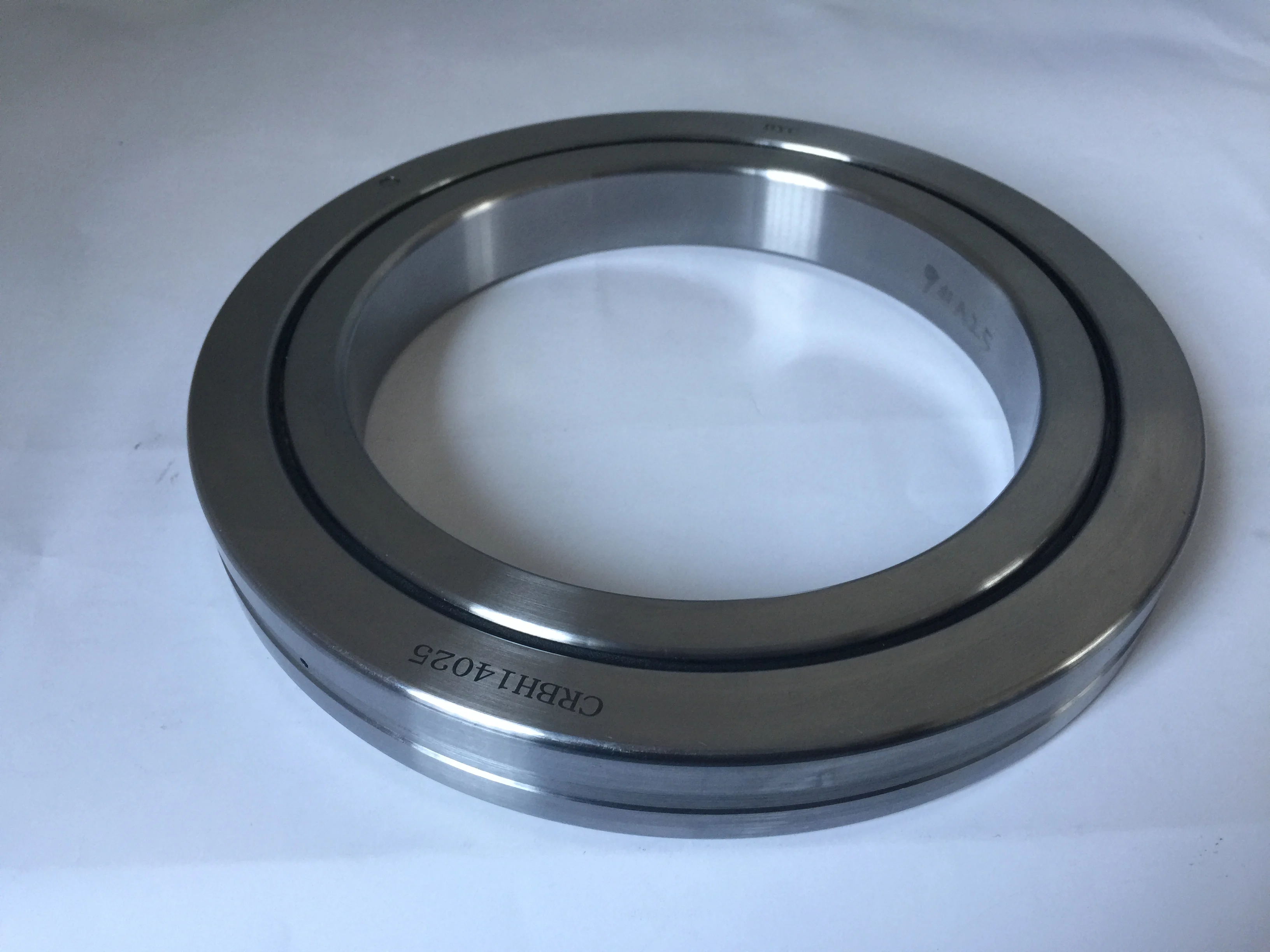 Robot arm  AGV Cylindrical bearing  CRBH10020AUUT1