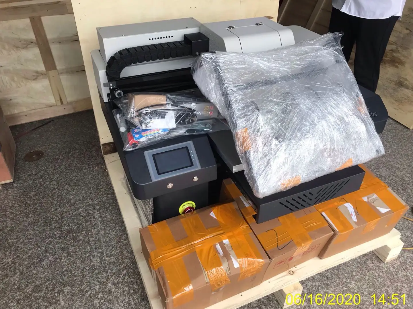  Yucolor фабрика высокая скорость A2 UV с 3 головками для стеклянной бутылки кружка чехол телефона планшетный УФ
