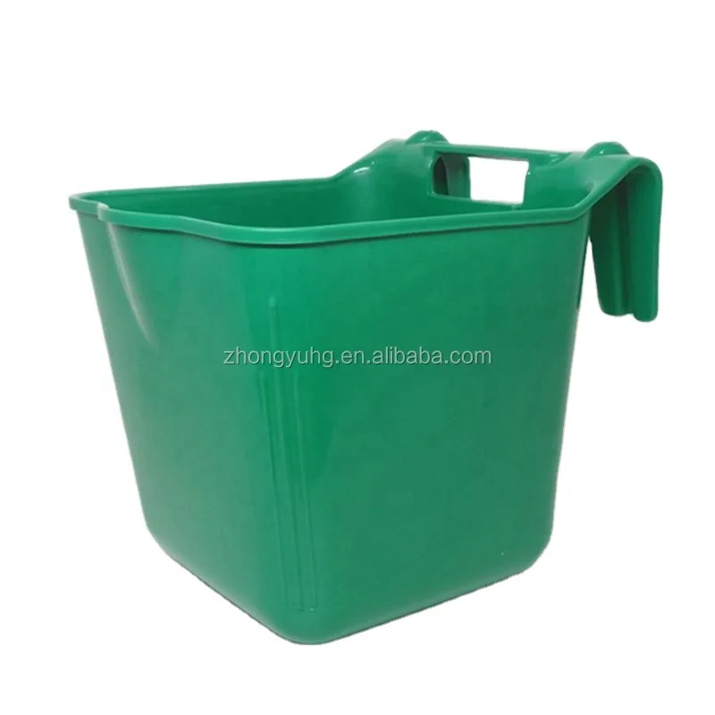 Outdoor Farm Fence Plastic Cattle Cow Horse Water Feeder Feed Bucket