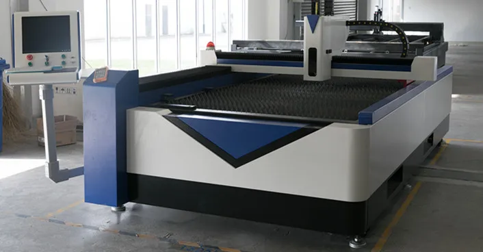 gweike Economical  Series 1500w fiber laser cutting machines for stainless steel in our factory