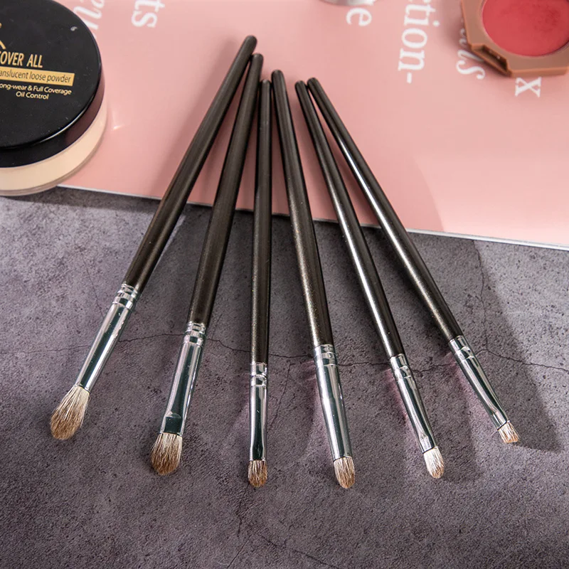 Low MOQ High Quality Precious Snow Fox Hair Brush Makeup Brush Set Luxury Carrying Packaging